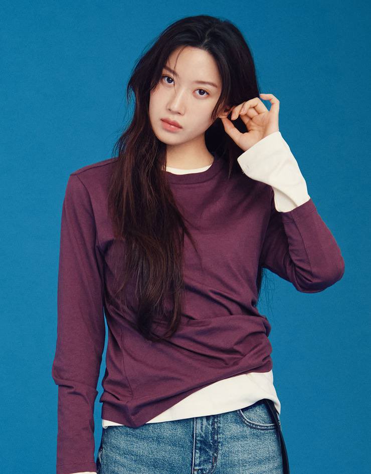claralunarosa99's tweet photo. Mun Kayoung x Giordano Korea #munkayoung #문가영 #giordano https://t.co/TCVWDjOsqe