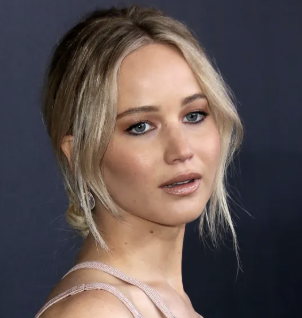 bluemintues's tweet photo. Jennifer Lawrence will return as Mystique in 'AVENGERS: SECRET WARS'

As it has begun, you can expect more cast. Stay tuned 👀 https://t.co/m5SpRue0u1
