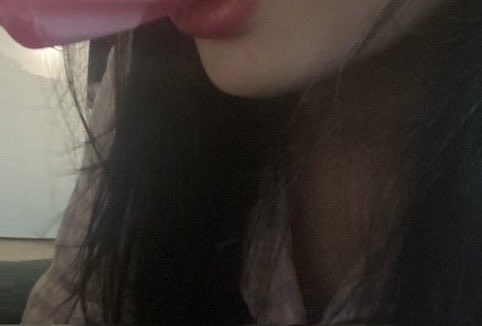 IANlover_6's tweet photo. 인기 많아지는 법좀 알려조..🥺
다른분들 보면 막 조회수도 많고 연애도하고 요런저런것두..🫣하던데 
나는 왜애ㅐㅐㅜㅜ친해지자아 나 착해ㅐ..💦💦

#연능 #맘눌뎀 #맘눌떡 #애인구 #멤놀 https://t.co/qMgHpCy1mG