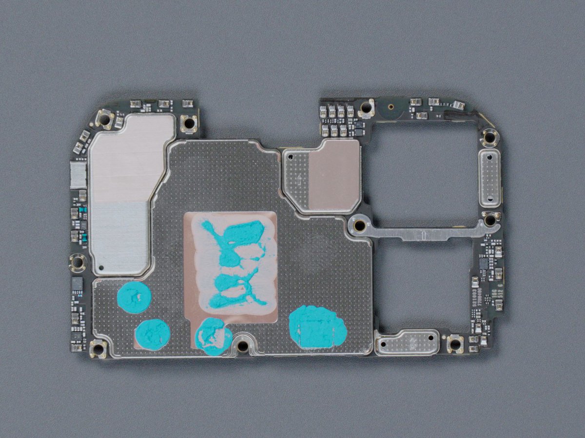 TechHome100's tweet photo. Motherboard 
#REDMI #REDMIK100Pro 
5/12🧵 https://t.co/s3YFMzdIKE