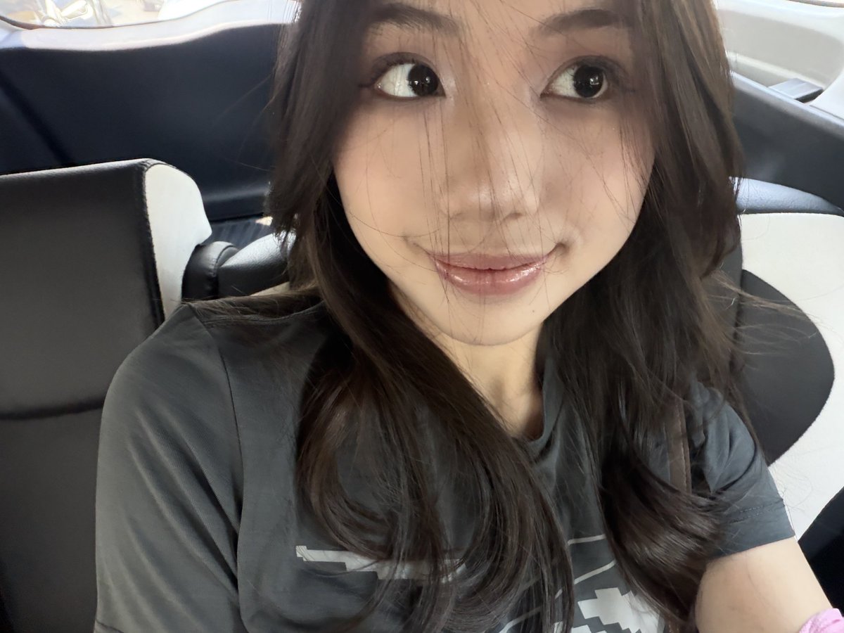 Michie_JKT48's tweet photo. https://t.co/dS1T00eJFk