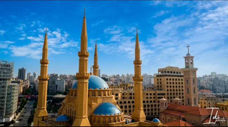 Manbaelhuria's tweet photo. صباح الخير من بيروت ❤️بيروت مش بس مدينة… هي روح بتعيش فينا، بحرها بيشبه حكاياتنا، وشوارعها بتحمل ذكرياتنا. مهما تعبت، بتضلّ ست الدنيا وحبيبة القلب. #صباح_الخير_والسعادة_للجميع #بيروت #لبنان_الحلو  🇱🇧 https://t.co/oLXlx1Bq79