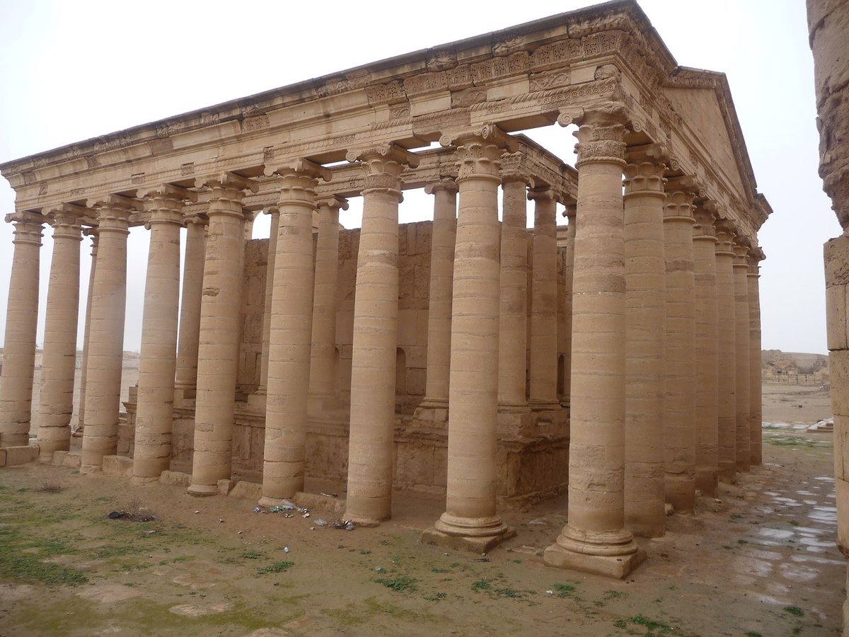 Orpheus_Tragedy's tweet photo. The Temple of Shamash in Hatra, Iraq, dating back to the 1st-2nd century CE. https://t.co/zlUiwMQyqv