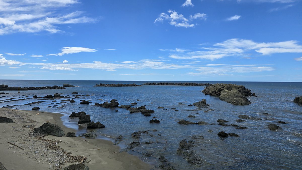 kitsune6130's tweet photo. 海にはいったけど海にはいってない https://t.co/lrVnHgFrvP