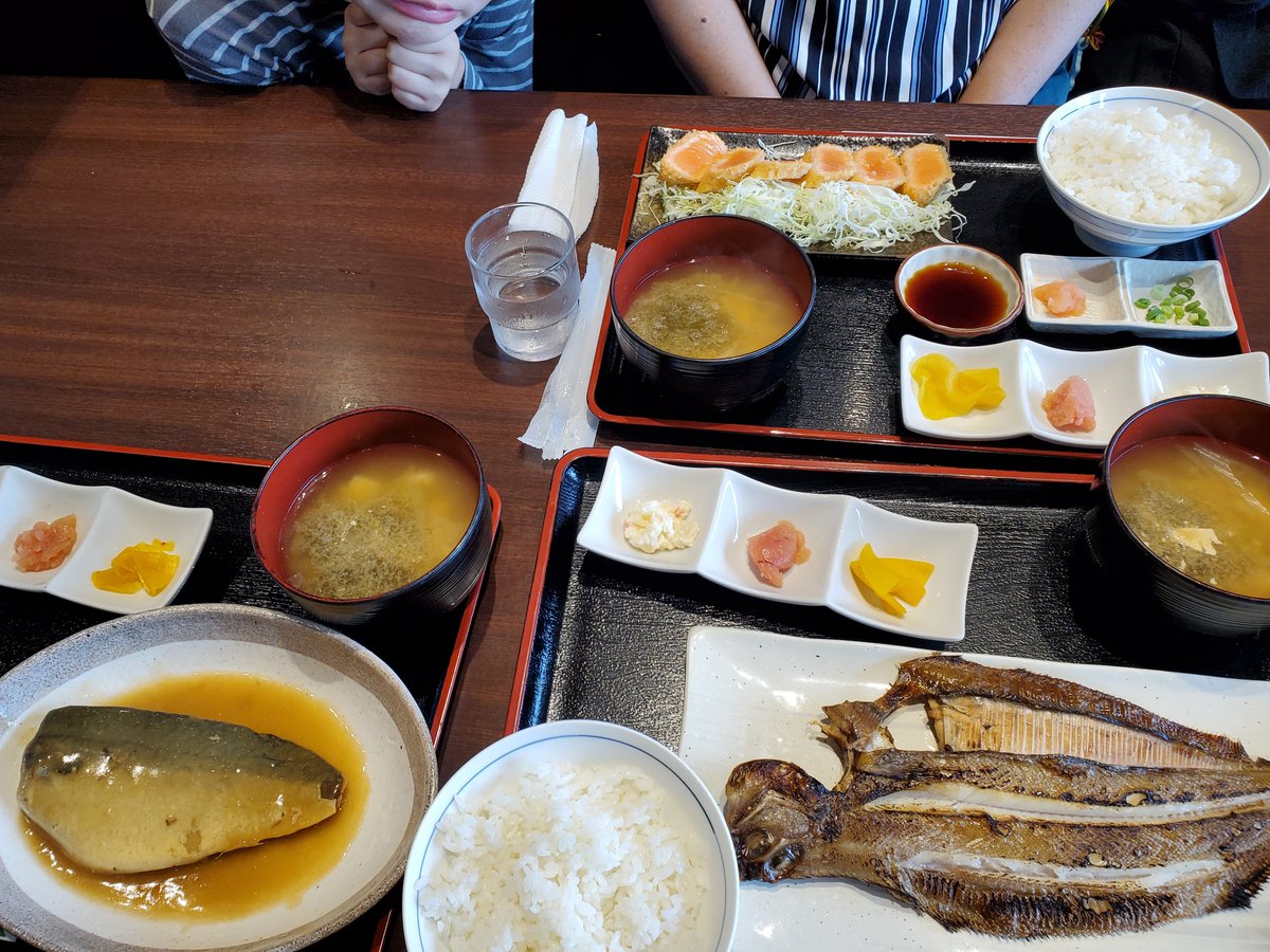 hiroat9hours's tweet photo. 釧之助のババガレイが美味くてねえ。ほかのもねえ https://t.co/VVg7dRuBqS