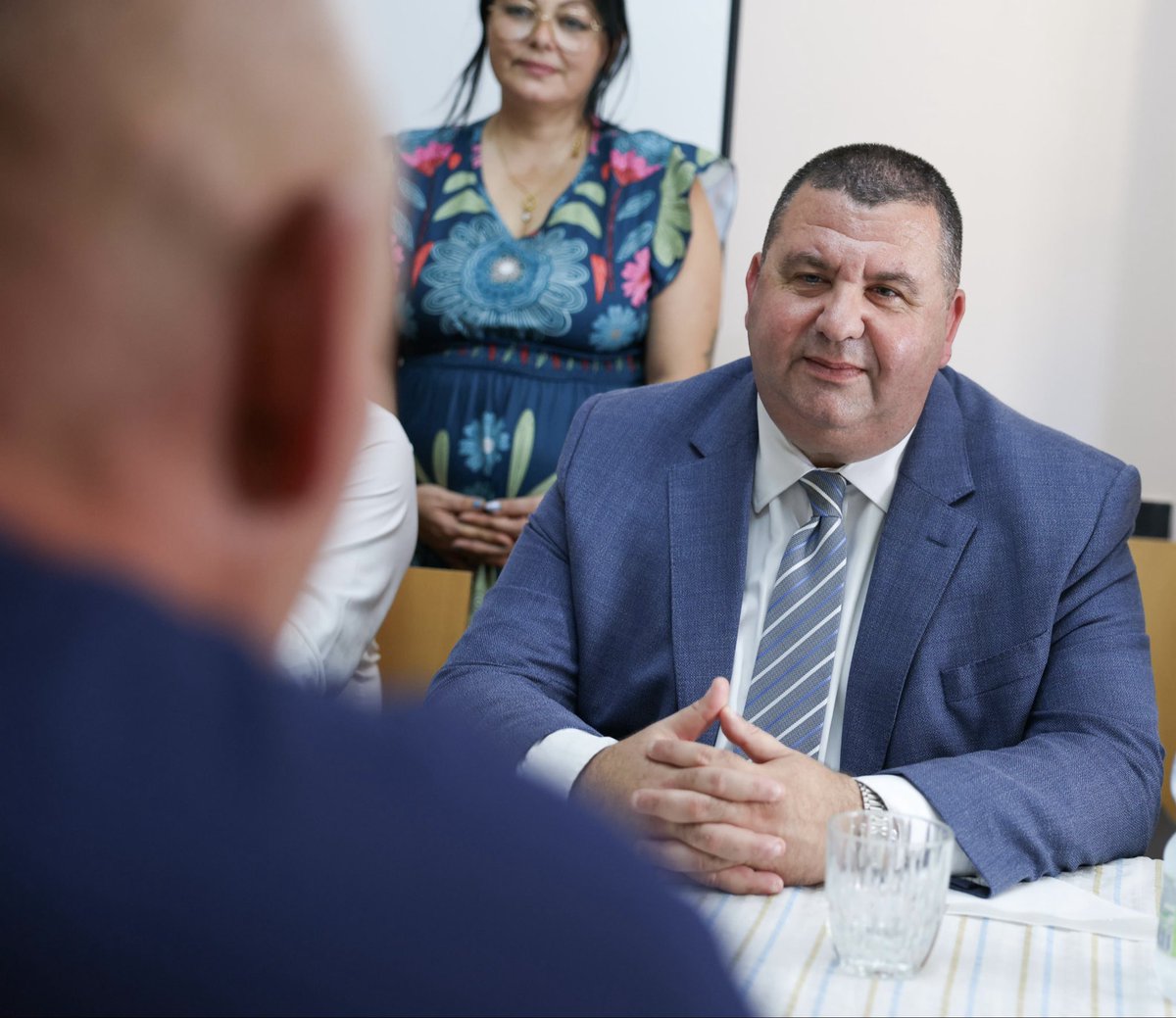 GlenBedingfield's tweet photo. RISE Foundation supports people leaving prison as they reintegrate into society. Our Government works closely with NGOs because success is not measured by the number of incarcerations, but by reducing recidivism and helping people build a better future. https://t.co/9JWXcm5N59