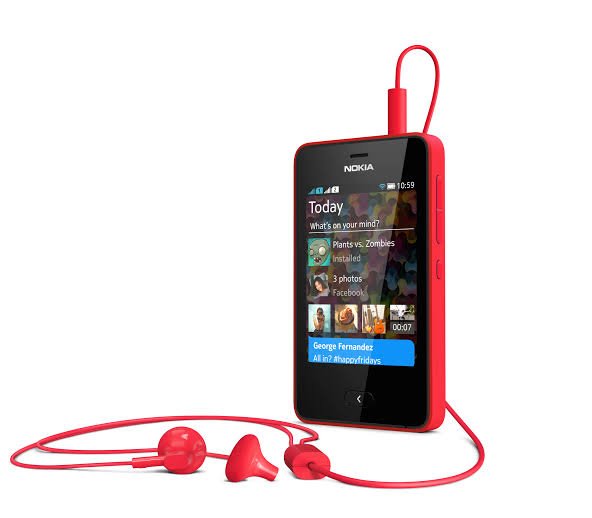Trolling_isart's tweet photo. Remember the Nokia Asha 501?
The Fold 8 feels like its 2026 upgraded, fully loaded version. 😅

Somehow, the nostalgia is real. https://t.co/IYY2bFalo8