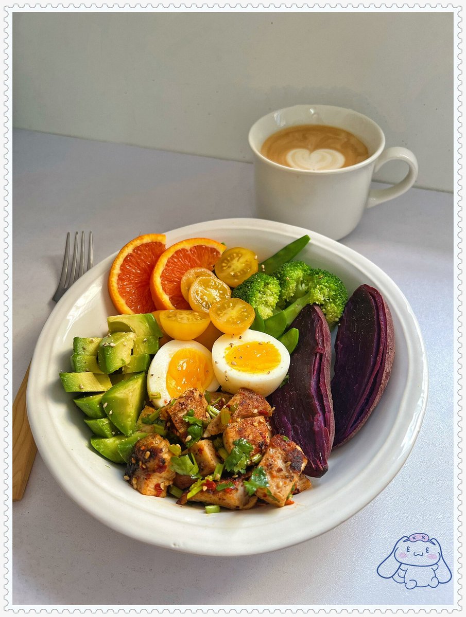 helicopternyc2's tweet photo. [Quick u0026 yummy 5-minute roasted chicken breast + steamed broccoli bowl for fat loss  High protein, low calorie, perfect for busy weekdays!]， https://t.co/YfSTJvQSac