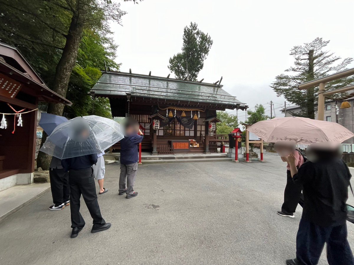 shiyukai's tweet photo. 8/3-4に、伊香保温泉と前橋文学館へ合宿に行きました！

伊香保温泉では、周辺をゆったり散策。
前橋文学館では、萩原朔太郎の新たな一面を知り、記念館も見学させていただきました！

各自の思い出を書いた作品は、会誌に掲載予定です！

#中央大学
#詩友会
#詩
#文芸サークル https://t.co/DUZPKK1CW5