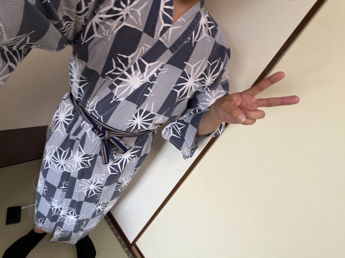 yu_3624's tweet photo. 着方がわからん https://t.co/6KoaFmi5xv