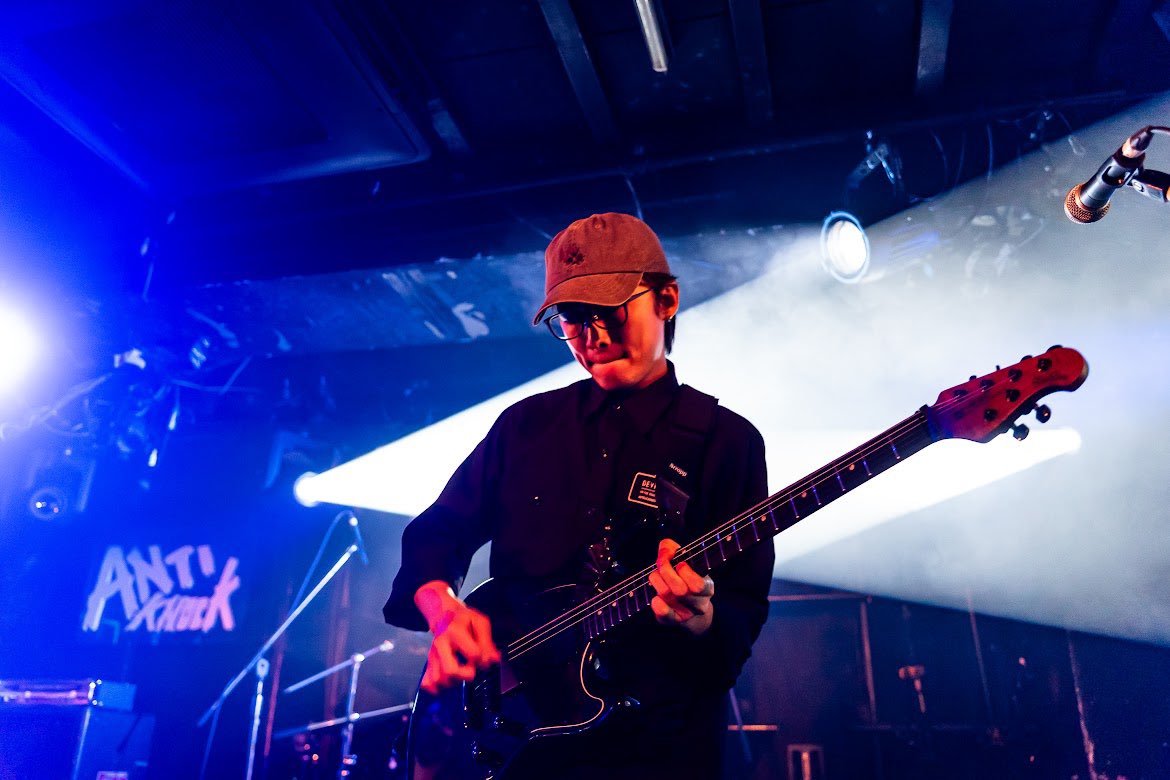 swimming_squall's tweet photo. 2026.8/10(月)
SWIMMING SQUALL &amp; ANTIKNOCK pre.
【GALAXY SUMMER RABBIT】
〜KIARA BIRTHDAY EVENT〜

Photo by @shoo7e https://t.co/i0dYksfcST