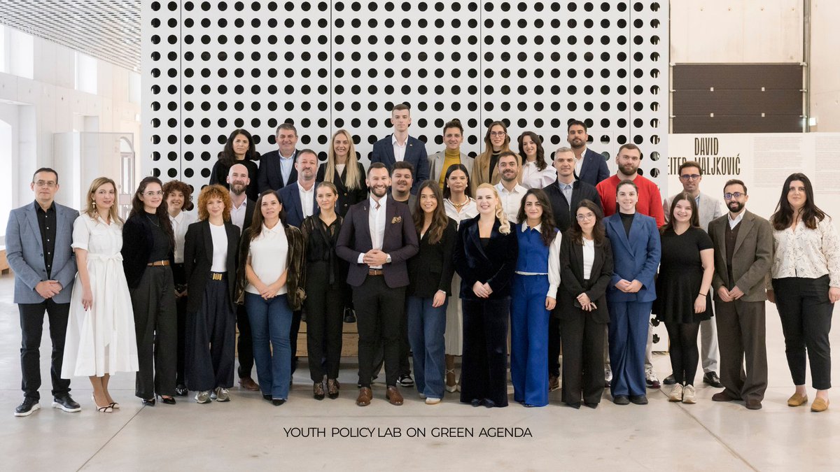 OgiMarkovic7's tweet photo. On occasion of international #YouthDay, let’s celebrate young people by listening to them &amp; giving #youth space to shape decisions.

Across the WB6, @rccint's WBYL2 is turning youth #participation into #action, giving young people a voice and a seat at the table. 🇪🇺🎉 https://t.co/veivbADlSc
