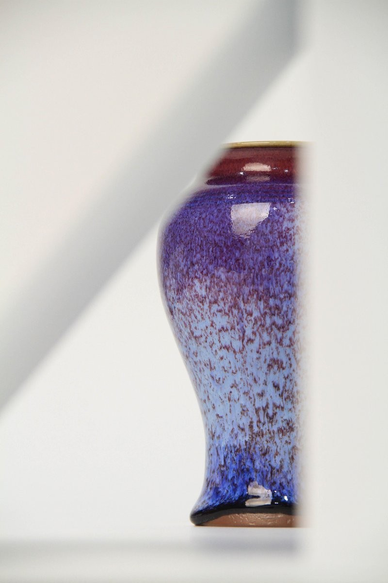 Sagharkkkk's tweet photo. Immerse in handcrafted ceramic art—each piece tells a unique story, warming hearts and spaces. Come feel the texture, sense the fire’s warmth. https://t.co/cgaL2sUCVk