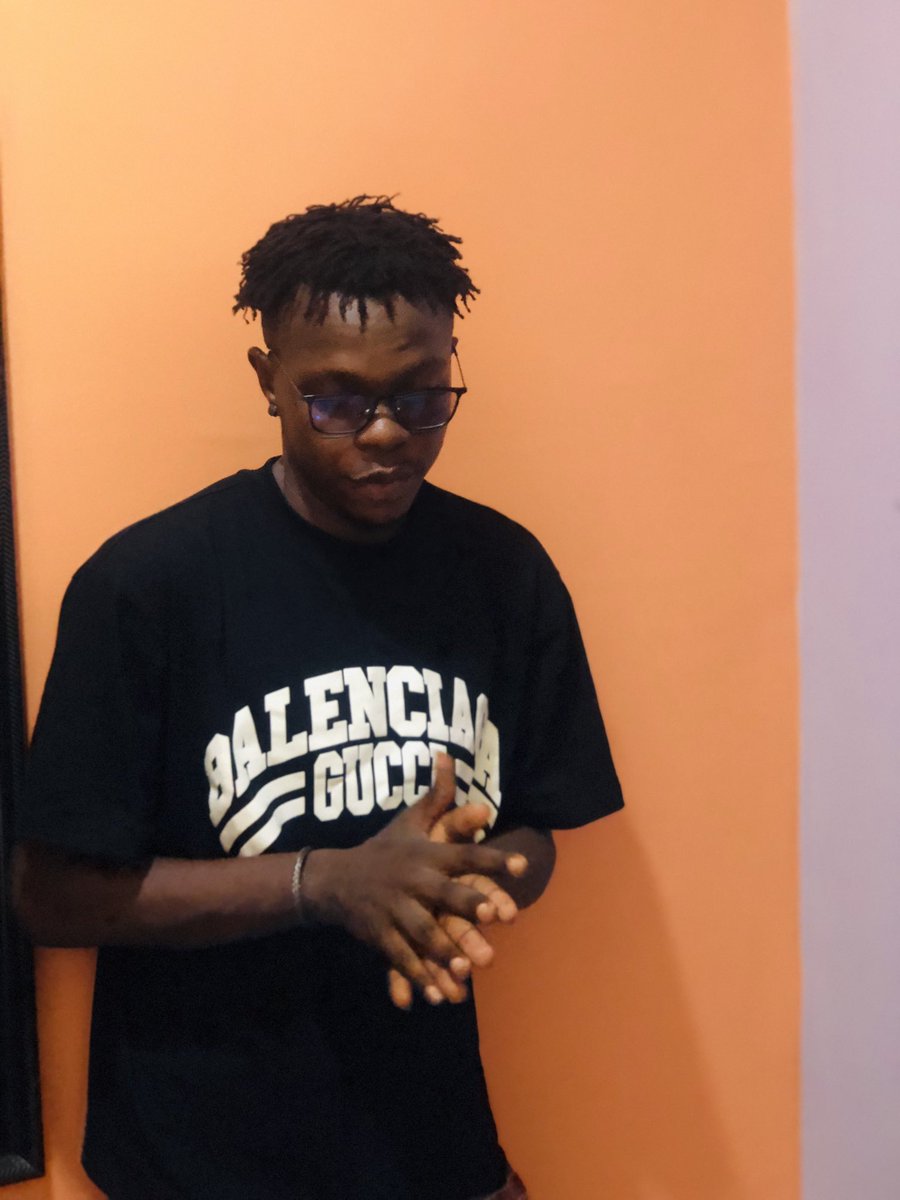 BADBOITERRI's tweet photo. +1 🥳🎊GOD IS GOOD twitter fams wish me well 🤲🏾🙏🏾🥺 https://t.co/LCDppjNi8D
