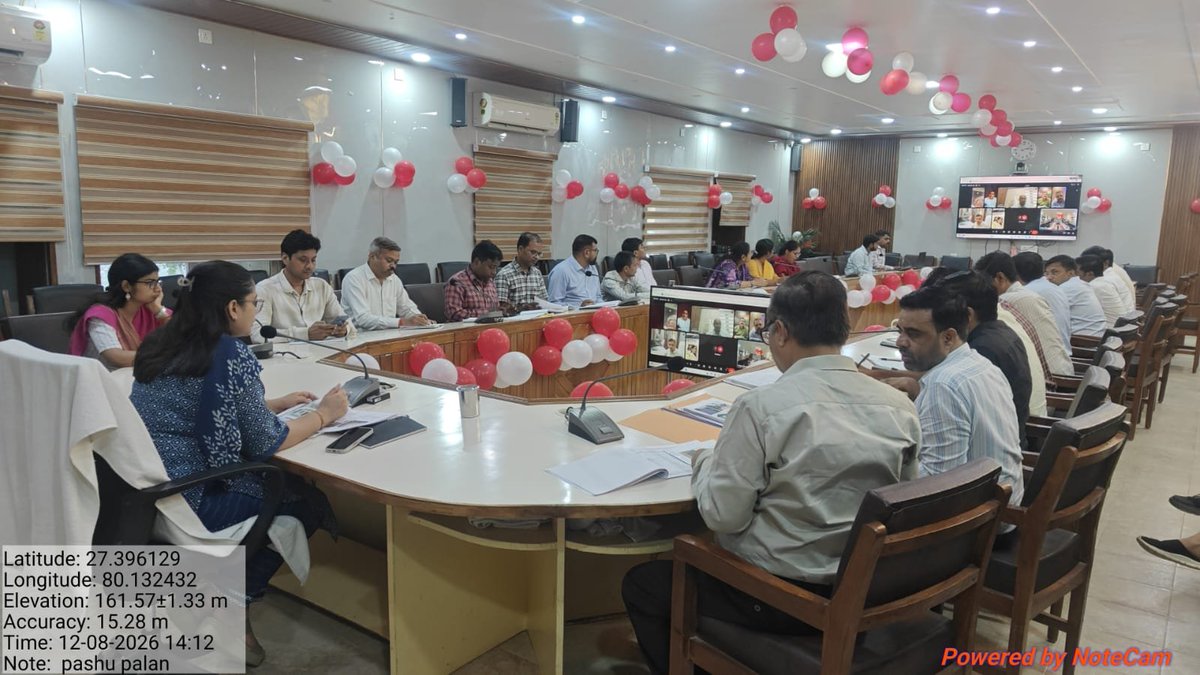 CdoHardoi's tweet photo. आज दिनांक 12-08-2026 को विकास भवन सभागार, हरदोई में जनपद की गौशालाओं की व्यवस्थाओं की समीक्षा की गई। खण्ड विकास अधिकारियों एवं मुख्य पशु चिकित्सा अधिकारियों को गौशालाओं से मैप की गई भूमि पर हरा चारा बोने तथा पर्याप्त उपयुक्त भूमि को मैप कर हरे चारे का उत्पादन सुनिश्चित करने के निर्देश दिए गए।
गौशालाओं में तैयार एवं टेस्टेड वर्मी कम्पोस्ट का नियमानुसार विक्रय कर प्राप्त धनराशि OSR खाते में जमा कराने तथा 15 अगस्त को आदर्श गौशालाओं में भव्य कार्यक्रम आयोजित करने के निर्देश दिए गए।
साथ ही ब्लॉक क्षेत्रों में अवशेष निराश्रित गौवंशों को अभियान चलाकर संरक्षित करने तथा नंदी गौवंशों को चिन्हित गौशालाओं में संरक्षित करने के निर्देश दिए गए। @UPGovt @CMOfficeUP @UpRuralDev @InfoDeptUP @dmhardoi