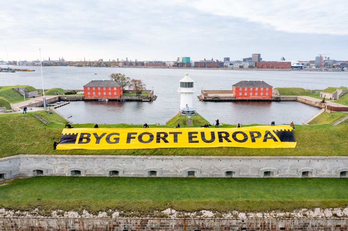 RemigrationNu's tweet photo. ‼️Venstre og Socialdemokratiet er nu enige med Generation Identitær om, at vi er nødt til at sikre vores ydre grænser ved at bygge Fort Europa.

🧱Sæt i gang! Fæstningsværket skal opføres hurtigst muligt, så vi kan beskytte vores civilisation #dkpol #dkmedier https://t.co/muP4929x2q