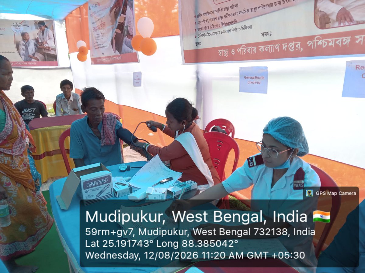 wbdhfw's tweet photo. A day dedicated to celebrating the health and dignity of senior citizens, Vaya Vandana Diwas was observed at Bamangola RH with activities centred around their healthcare and well being.
#VayaVandanaDiwas #BamangolaRH #SeniorCitizenCare #AyushmanWeek #HealthcareForAll https://t.co/S9pI3AIX4L