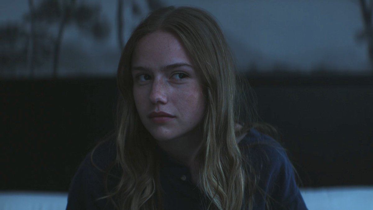 cinewlw's tweet photo. god, i am so in love with her https://t.co/yxaE3DlSv3