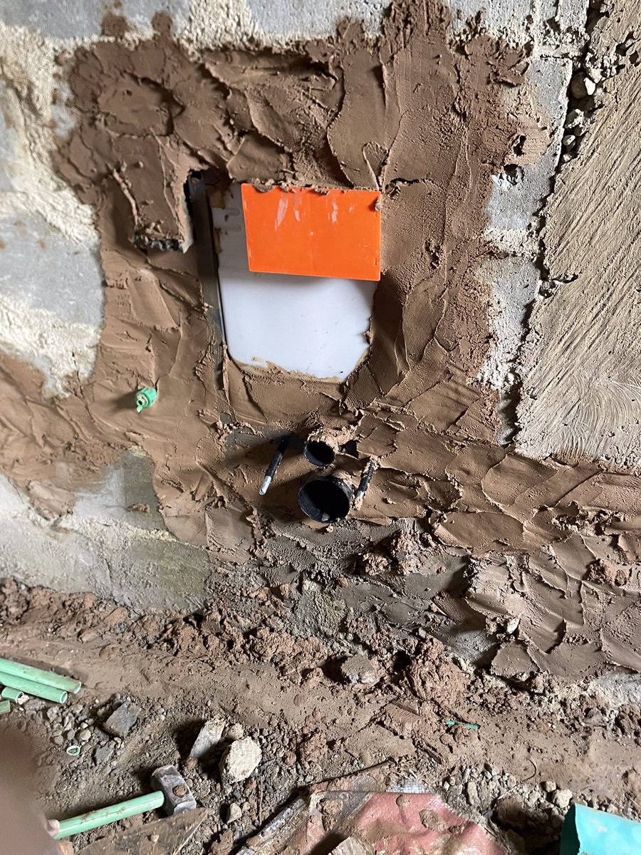 MayorAfeez's tweet photo. @grok fix this conceal wc for me https://t.co/Lb7oovq0F0