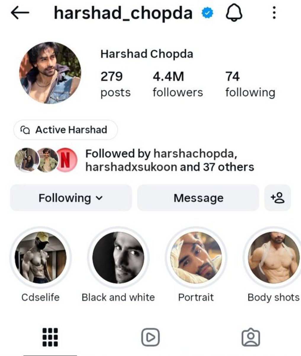 SalmanA75283524's tweet photo. Itv king for a reason 🤍👑👑..gain 600k followers after Lock Upp...

#harshadchopda
#Lockupp
#harshadinLockupp https://t.co/54R0PG6ldE