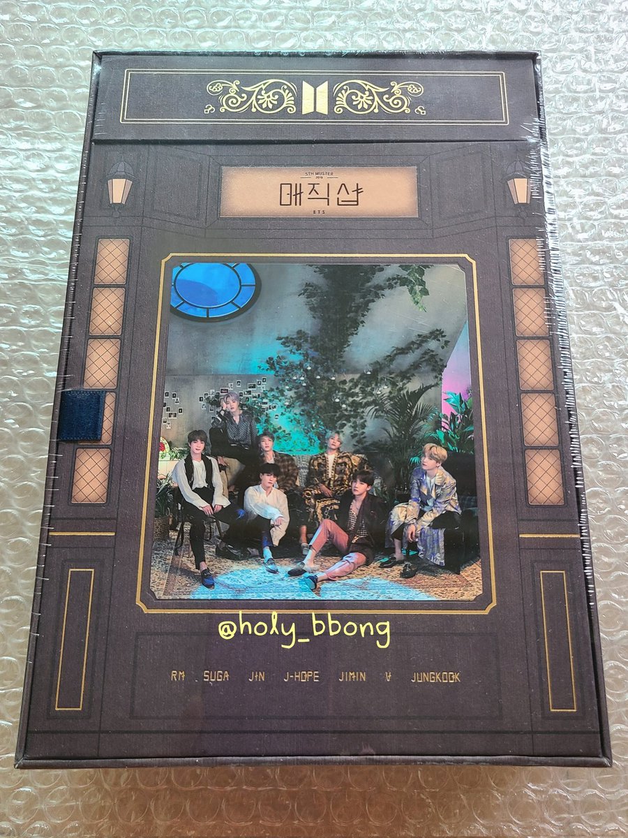 holy_bbong's tweet photo. (미개봉) 매직샵 BLU-RAY : 180,000원 

방탄소년단 머5터 머스터 5기 머오터 블루레이 블레
BTS 5th MUSTER MAGIC SHOP
:Unopened Sealed 미개봉 새상품 https://t.co/rZUw4GXTim