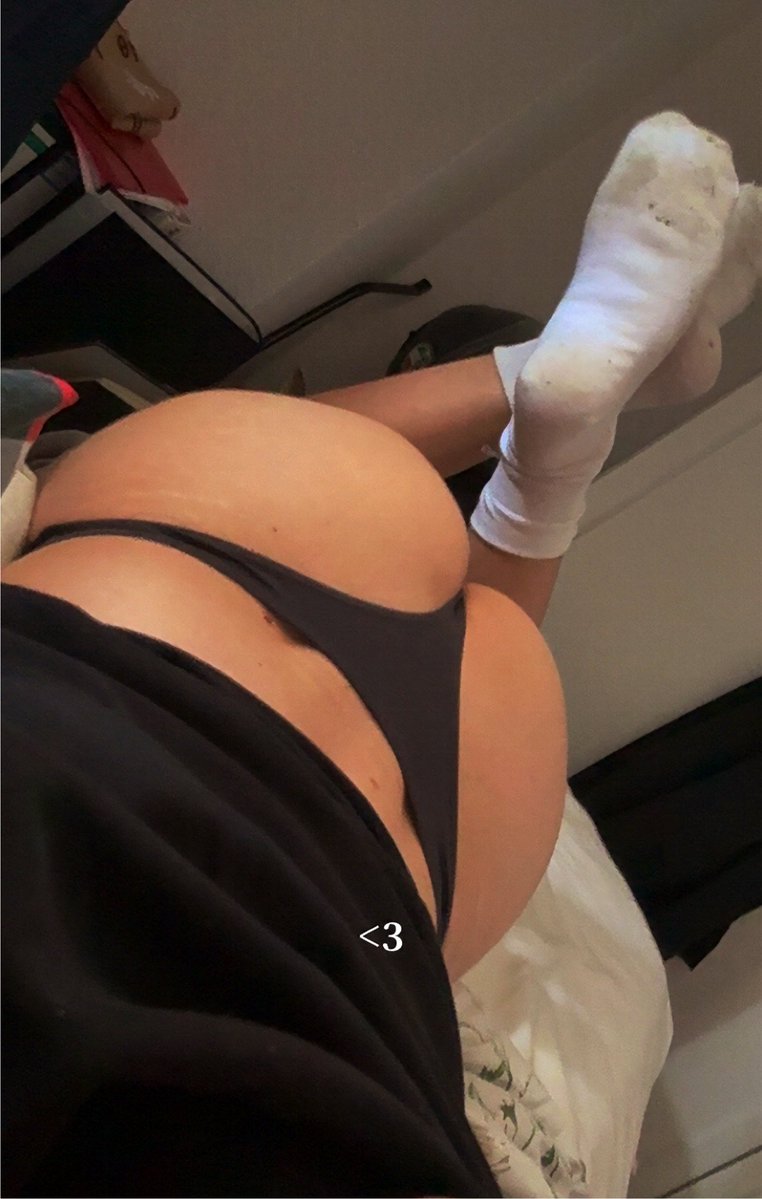 redkapychen's tweet photo. White socks 🤍
Grey thong 🩶
Pick one 🙈
#gay #sissy #femboy #ass #nude #teen #hairy #cute #boy #girl #sexy #thong #string #socks #love #panty https://t.co/WKlbjLPkRA