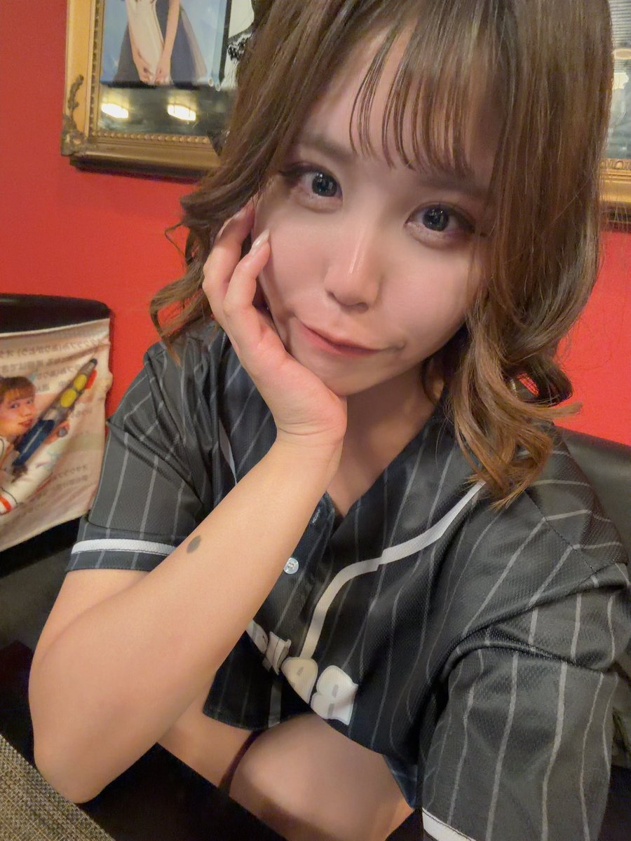 Reload2019's tweet photo. 2026.08.12

🌟本日の出勤キャスト🌟

18:00-23:00
桜田ゆゆ @___yu__yu_ 

19:00-23:00
音々 @oto_oto30 

夏祭りイベント期間中🏮
桜田姉妹でお待ちしてます💙❤️ https://t.co/aZPYJBILvY