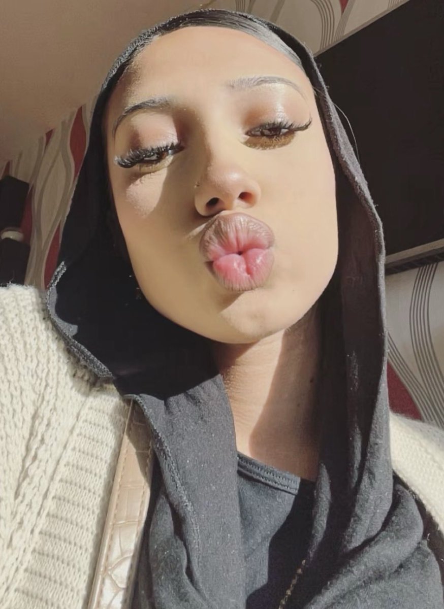 Unkwn1321346's tweet photo. #hijabi #hoejabi #slut https://t.co/D73u81JHpQ