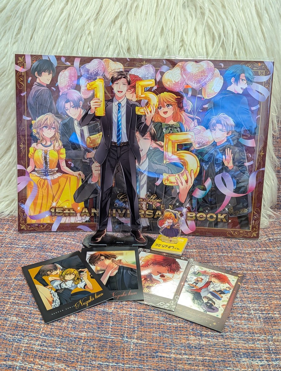 Libuiro's tweet photo. 月刊少女野崎くんの15周年イベントに行ってきた！大好きなキャラ達に会えて本当によかった❣️
こんなに笑わせてくれる漫画は他にない！みんなドレスアップしてて綺麗だった〜😍野崎くんのアクスタと、みこりんのぬいをお迎えしました。あと結月のハンコ当たった。
#月刊少女野崎くん #野崎くん15th https://t.co/lAWuBI2UWU