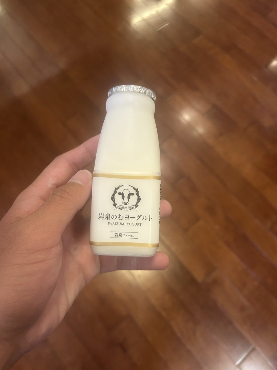 koumaVRC's tweet photo. みるく？ https://t.co/fAshGHbaAh