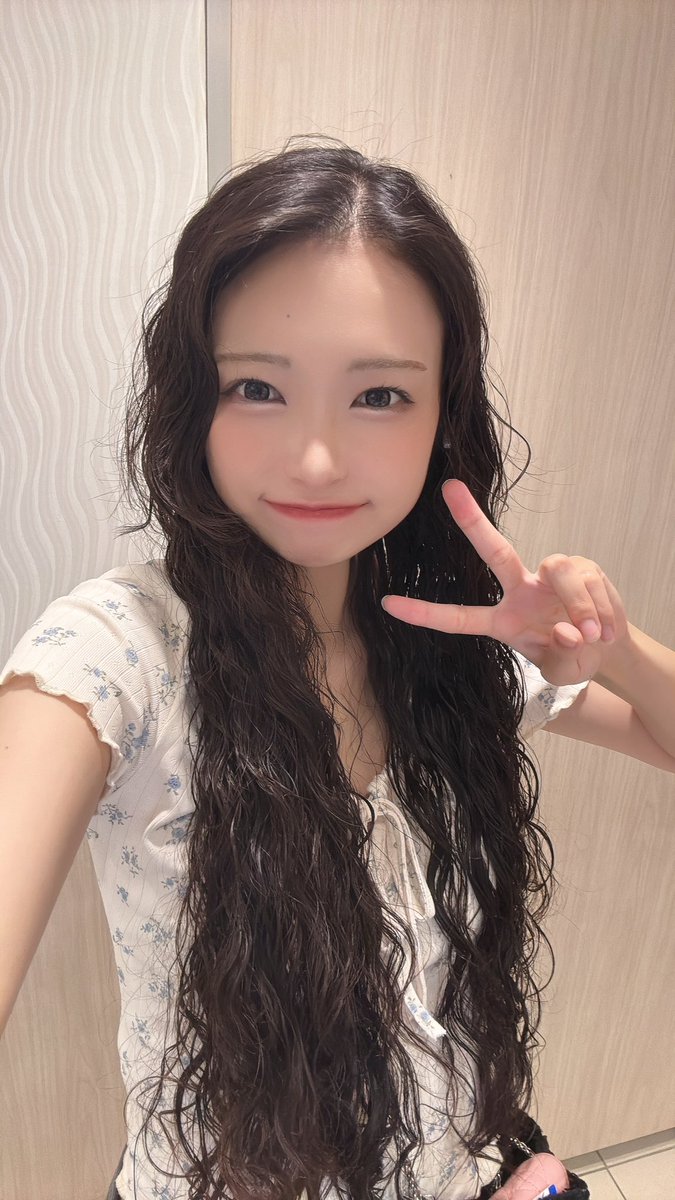 HxPpicy's tweet photo. 喰種999らっしゅ取れた😭❤️❤️

#パチンコ 
#スロ垢 #スロ垢女子 https://t.co/lSFBMIG3gB