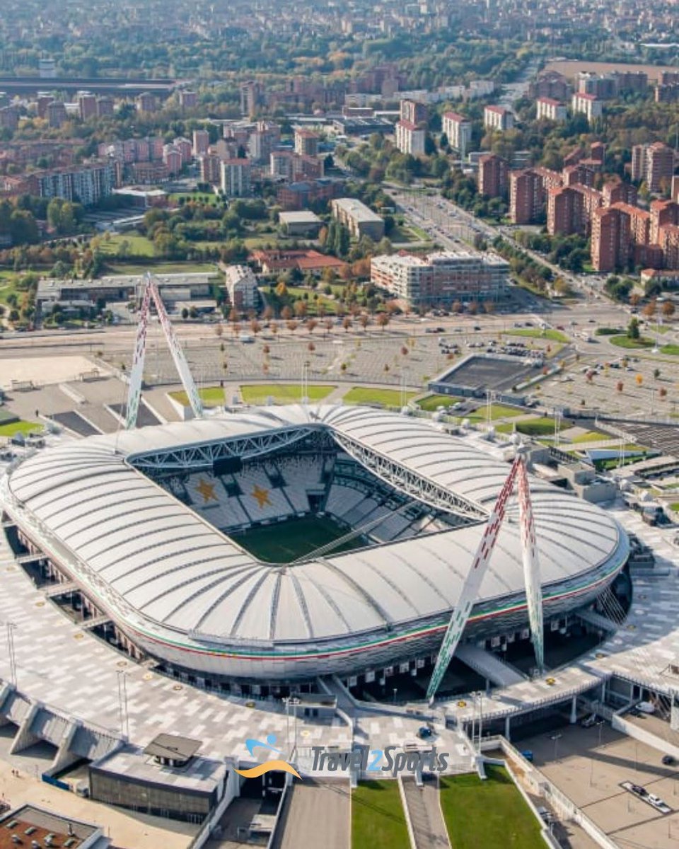 Travel2Sports's tweet photo. 📷 Stadion in de kijker: Allianz Stadium 📷
Het Allianz Stadium in Turijn is de moderne thuisbasis van Juventus. Dankzij de compacte bouw zitten de supporters dicht op het veld, wat zorgt voor een geweldige sfeer tijdens elke wedstrijd. https://t.co/WID8sVEh7F