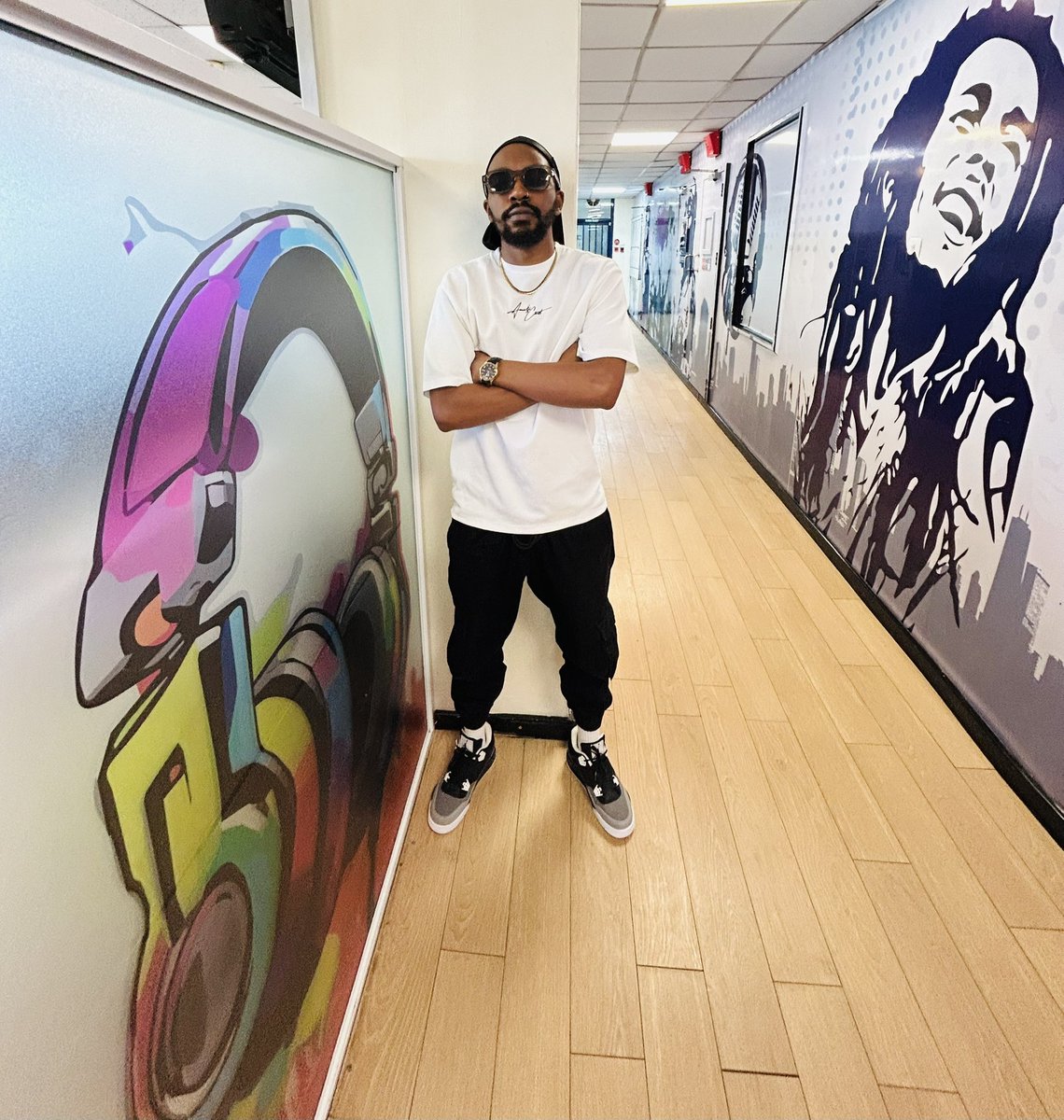 HomeboyzRadio's tweet photo. The Jamsession is ON with Andy Young! 🔥 Tap in, turn it up, where you’re tuned in from?🌍🎧

#JamsessionHbr #andyyoung https://t.co/yo5jgKh56t