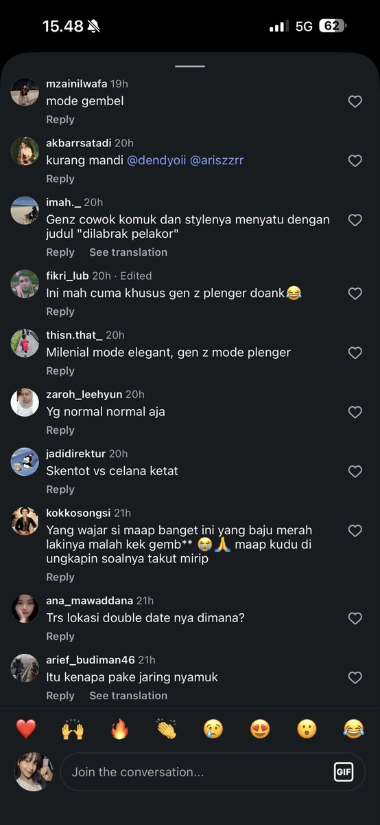 Njelinz's tweet photo. the fit vs the comments https://t.co/25cZFnoHg8