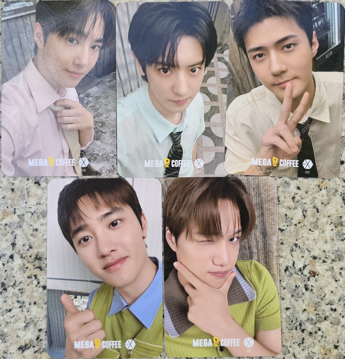 DRKoreanService's tweet photo. 엑소 엠디 메가 커피 오피스생존 포토카드 exo MD mega coffee photocard poca set

♡ KR-PH: Won x today peso rate + ISF + LSF
♡ KR-KR: 4.0
♡ Will secure only after payment

수호 카이 디오 찬열 세훈 포카 대리구매 양도 sehun kai do chanyeol sehun https://t.co/cBBLXZqzVX