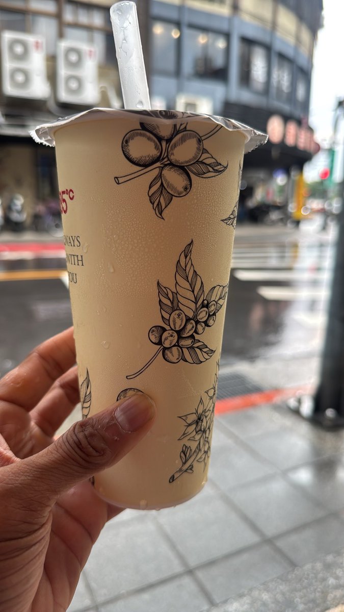 vikramskr's tweet photo. OCP APAC is a wrap! Great conference, totally enjoyed it. Tons of networking content which was great. 

Meetup with @tculpan and @asianometry in an hour. Stoked to meet you if you will be there!

Meanwhile, boba tea. https://t.co/3I2Yfclpf9
