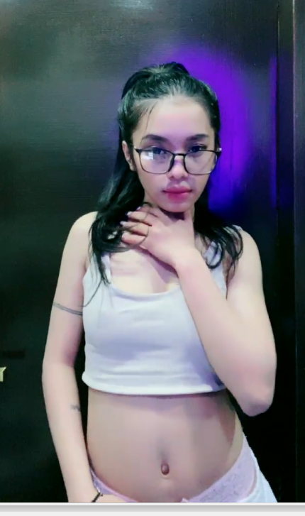herma_huda's tweet photo. Caroline Mango Live talent
Tautan : https://t.co/cKX2bKQjOT https://t.co/ipRhYn6ADM