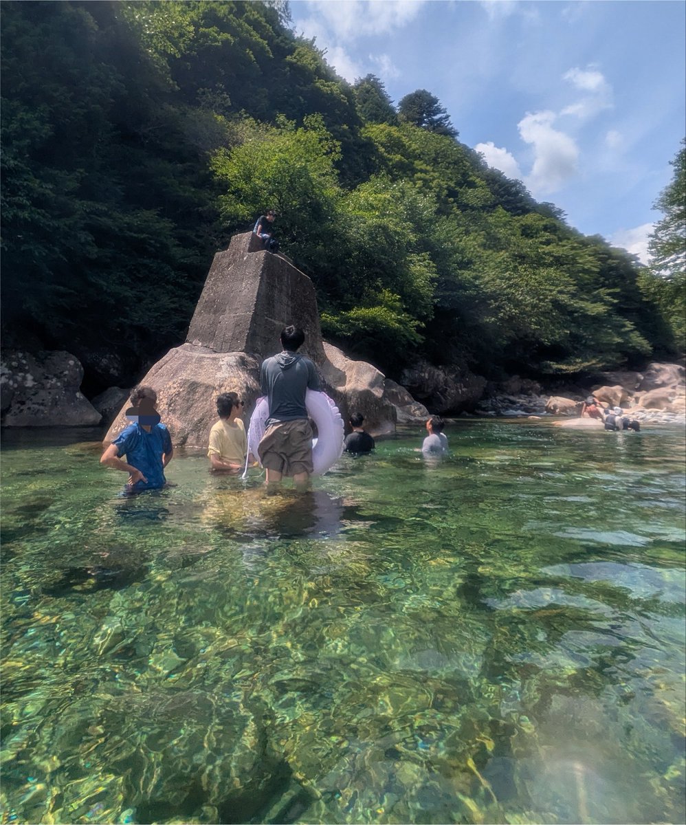 ity_kd_3's tweet photo. 毎年恒例夏の蓼科合宿🌳
阿寺渓谷と上高地とBBQ！！ https://t.co/f5HidhUxJP