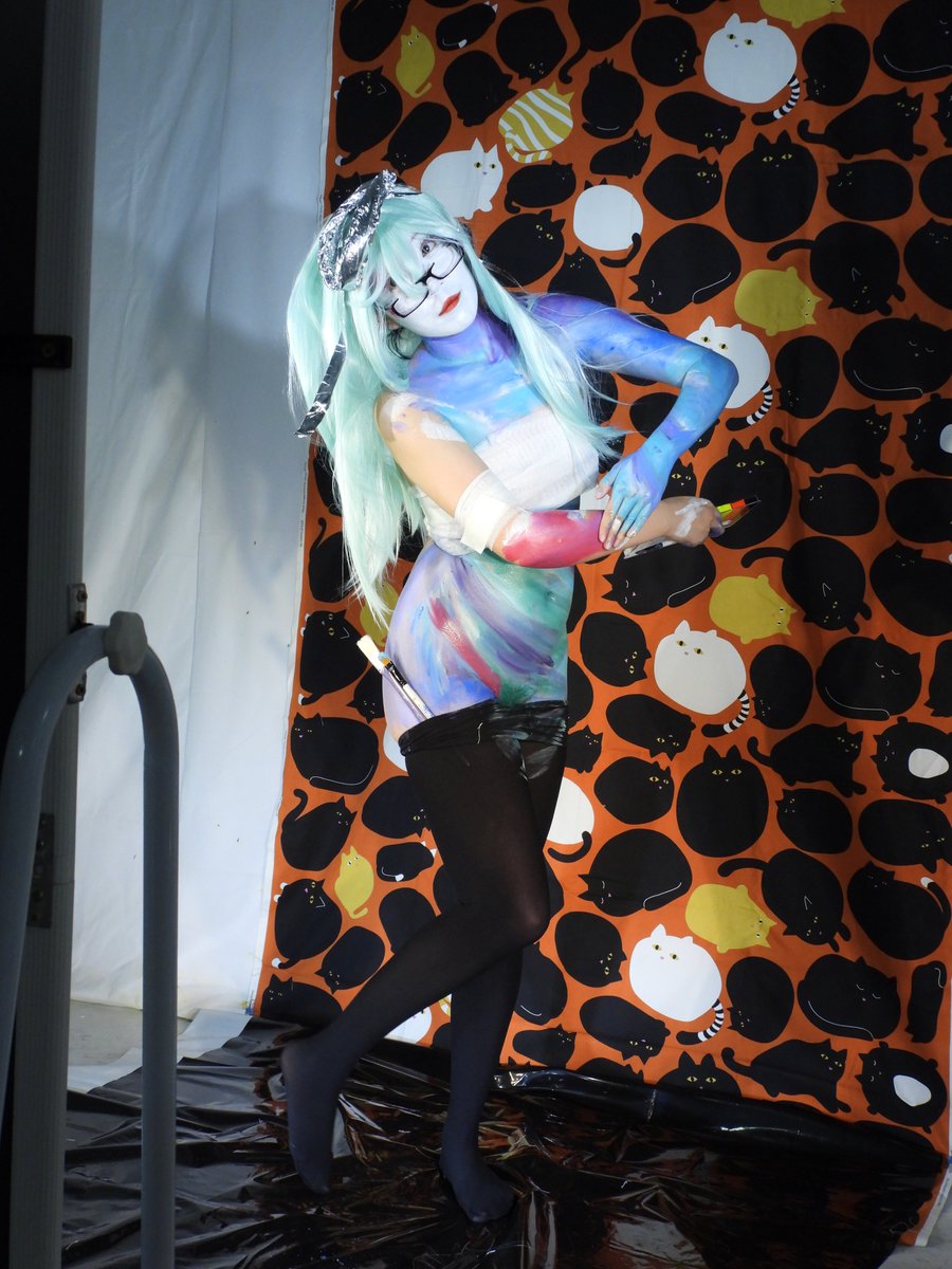 04kkzz's tweet photo. 人体彩绘 真

メッシー ボディペイント 白塗り messy bodypaint WAM 人体彩绘 https://t.co/Try2gtvkRo