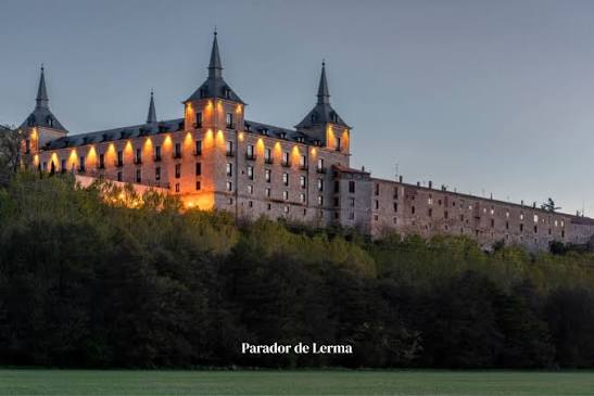 MarkVillacampa's tweet photo. a few very cool things are happening across Spain today for the eclipse:

- a team of SpaceX employees has taken over the stunning Parador de Lerma in Burgos to follow the event
- NASA has turned a 12th-century church into its eclipse operations hub
- Iberia is operating a special eclipse-viewing flight (IB1473, Copernicus’s birth year btw) with a live stream from the sky

what a day