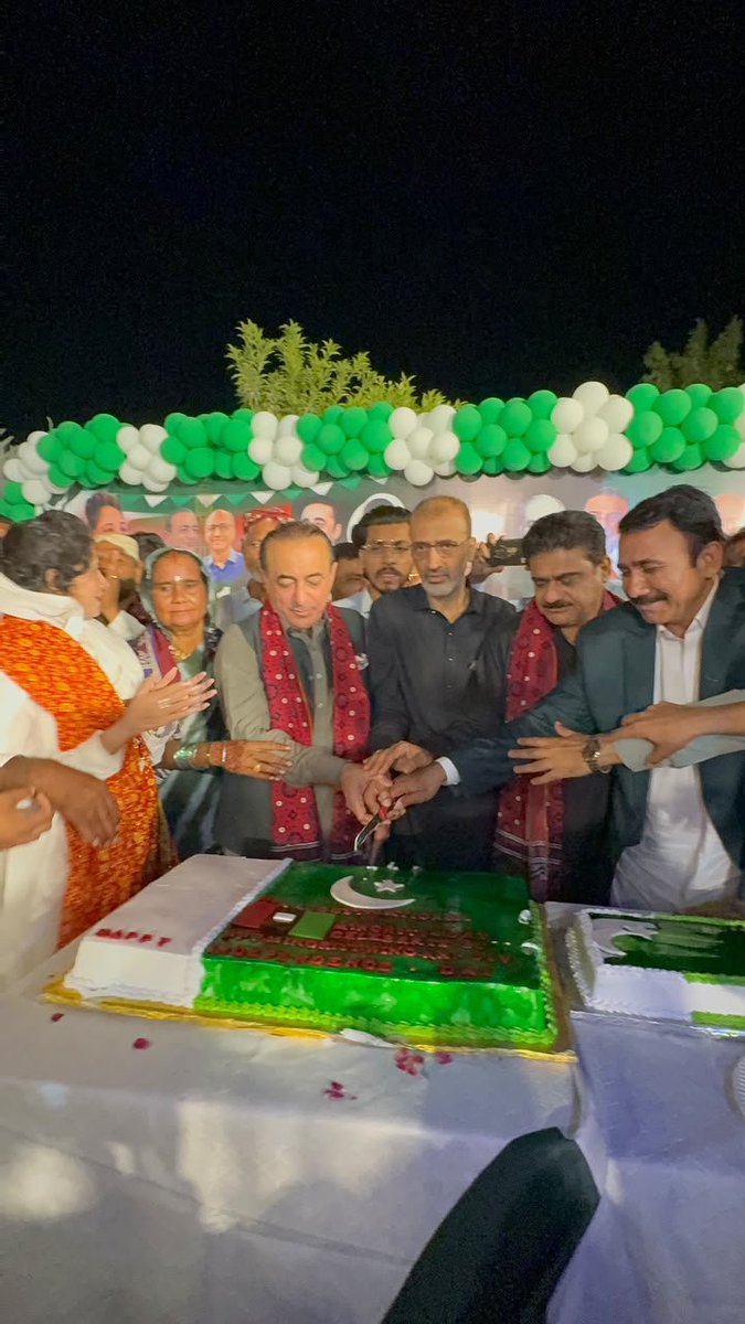 SherylTanveer's tweet photo. "In a true democracy, the measure of a nation’s greatness lies in how it treats its minorities. They are not second-class citizens; they are equal partners in shaping our destiny." — Benazir Bhutto
#OneFlagOneNation
#NationalMinorityDay 
@RomaMMatto @AseefaBZ @FaryalTalpurPk https://t.co/1mrdB8vPeW