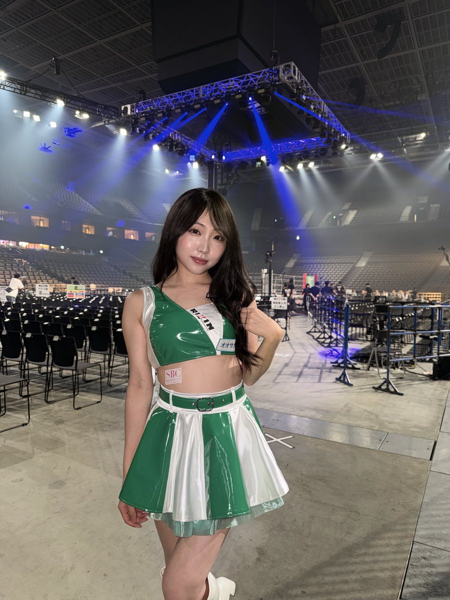 KawaiYoru's tweet photo. RIZIN.54 東京大会
ありがとうございました💚

展開の読めない試合が続き大熱狂の会場でし��
今回2度目の参加をさせていただけて嬉しかったです。
次の大会もよろしくお願いします♡

#rizin54 #rizin #rizinガール https://t.co/xy83zLnx2L