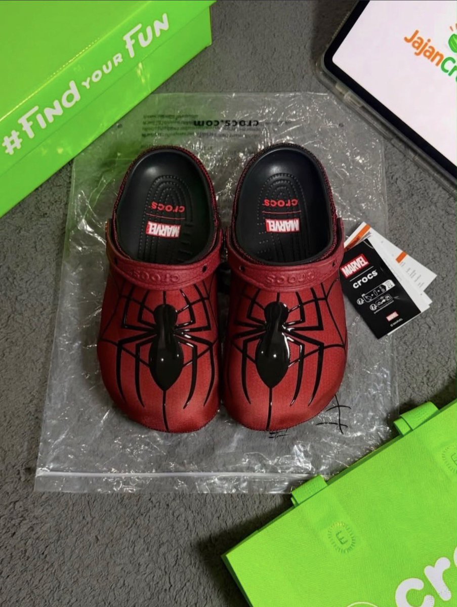_E_vonn's tweet photo. WITH GREAT POWER COMES GREAT RESPONSIBILITY 🕷️ https://t.co/wvXVDD7iKK