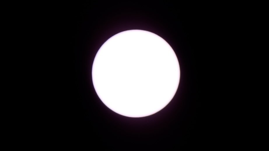 Kaatsup's tweet photo. Ma première photo du soleil !!!! 

des axes d’amélioration selon vous ? :)
(Je débute) https://t.co/qPtjvZ9L20