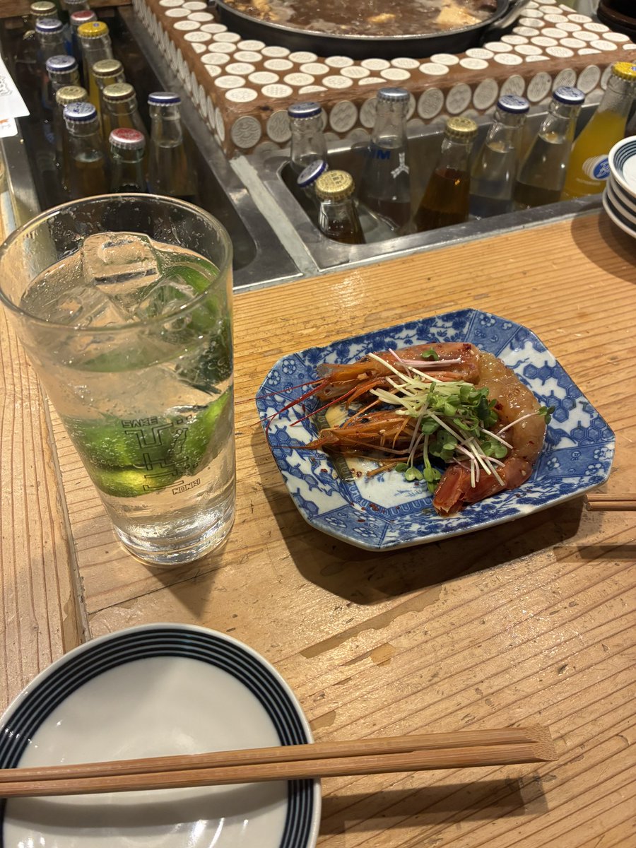 iiiiiuu_'s tweet photo. ありがとうございます
今日も飲ませて頂きます
羽ばたきます https://t.co/gWV8GFxlZ8