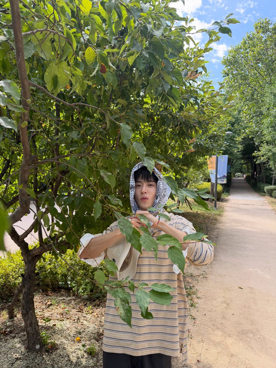 yunotized's tweet photo. _jeongjaehyun instagram post #jaehyun 
 
"@prada #Prada #PradaSummerKit" https://t.co/4dYvFUABfk