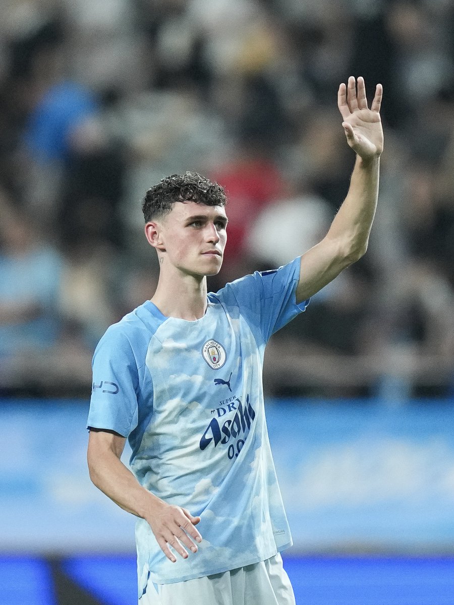 PhilFoden's tweet photo. Pre-season tour ✅

Thank you, Hong Kong and Seoul 🩵🇭🇰🇰🇷 https://t.co/4joXgjckvj
