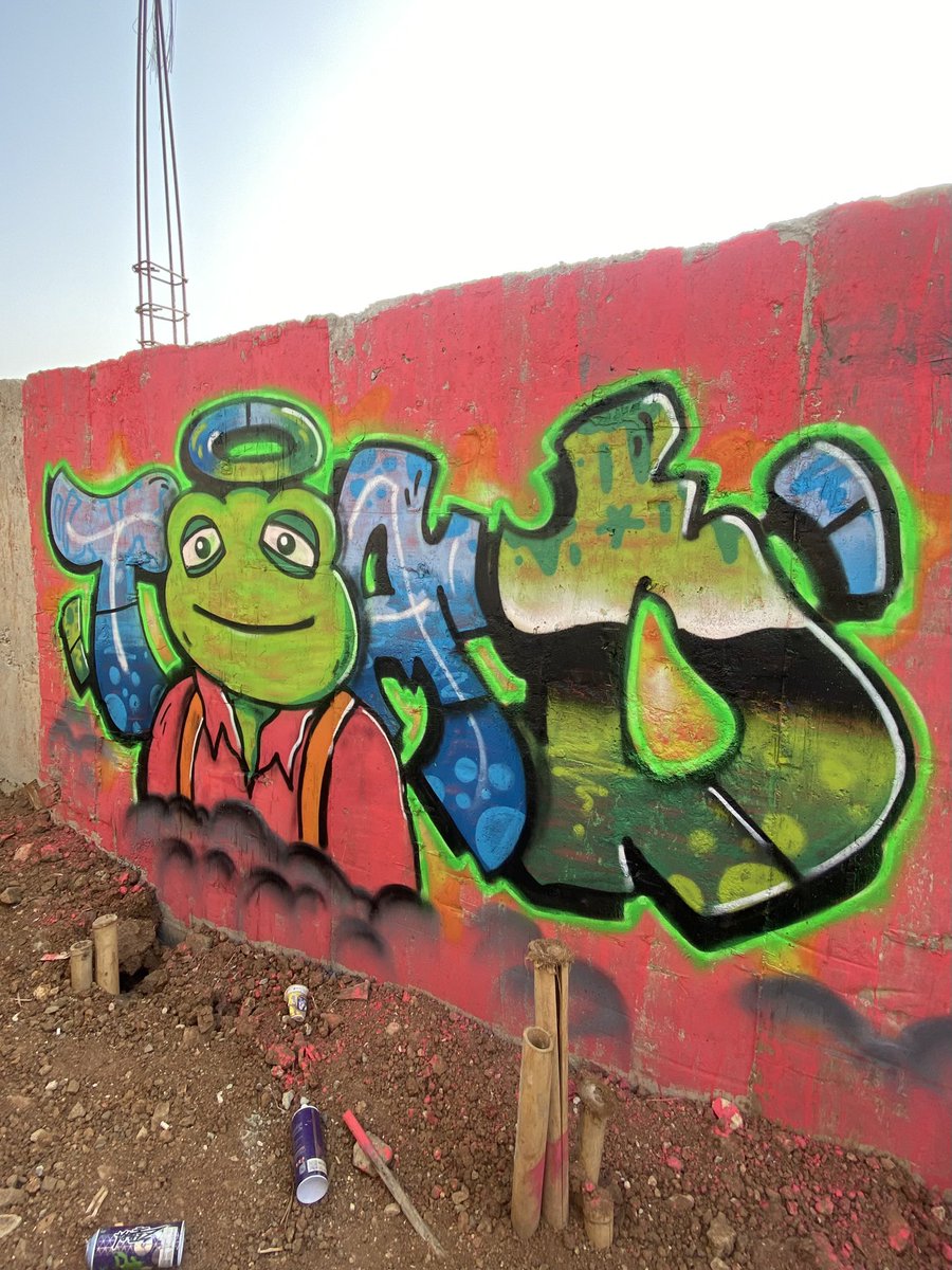 Diam00rphine's tweet photo. GM @eltoadpepe ๐ธ๐๐ป
I made this $TOAD Graffiti Art!
Every stroke was crafted by hand
Just creativity, time, and a blank canvas. ๐จ
Feel free to share feedback & hugs!
Wish me luck ๐ธ๐๐ป
@eltoadpepe @mdudas #toadarmy #toad #pepe #art https://t.co/0EV0omrJUz