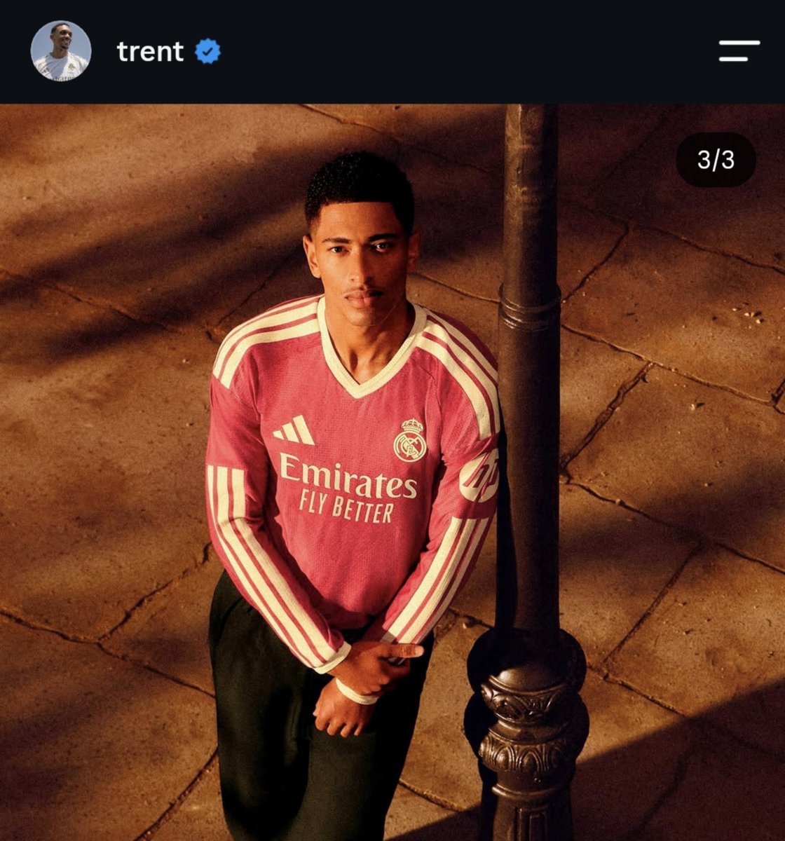 nyrapriv5's tweet photo. i get trent posting a pic with jude, but why did he post jude all by himself 😭😭 https://t.co/Rh6G6zDu57