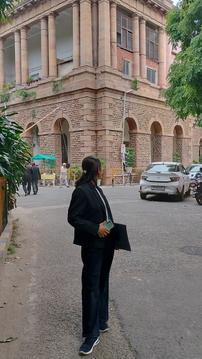 Ps130451Sharma's tweet photo. Board of revenue prayagraj 
#prayagraj https://t.co/cSvbA9kIjx
